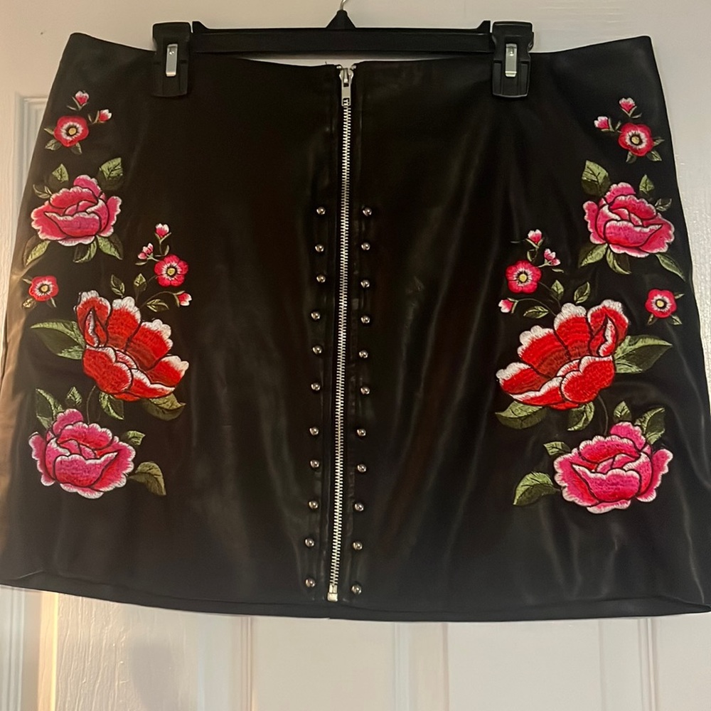 Faux Leather Embroidered skirt